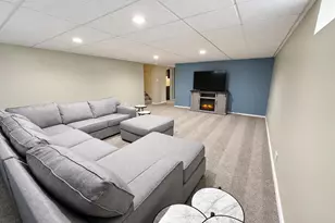 716 W 12th St, Mishawaka, IN 46544 - Photo 21