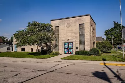 202 N Center Street, Bremen, IN 46506 - Photo 1