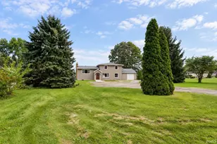 11050 McKinley Hwy, Osceola, IN 46561 - Photo 1