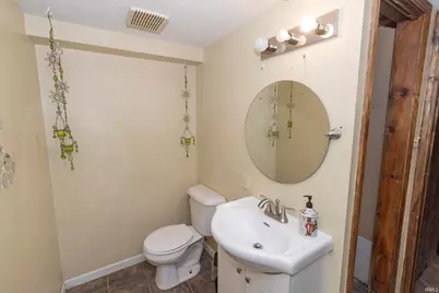 746 E 11th Street, Mishawaka, IN 46544 - Photo 21
