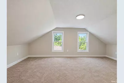 745 E 18th Street, Mishawaka, IN 46544 - Photo 23
