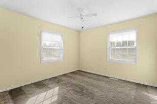 412 E Hively Ave, Elkhart, IN 46517 - Photo 19