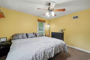 2422 N Main St, Mishawaka, IN 46545 - Photo 15