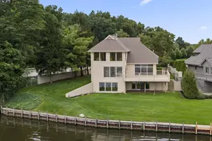 817 Bittersweet Cove Dr, Mishawaka, IN 46544 - Photo 1