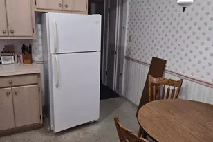 812 W 14th St, Mishawaka, IN 46544 - Photo 7