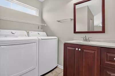 1510 Peachtree Lane, Mishawaka, IN 46545 - Photo 25