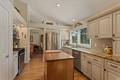 6413 Cedar Trail, South Bend, IN 46614 - Photo 11