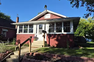 927 Oakland St, South Bend, IN 46615 - Photo 1