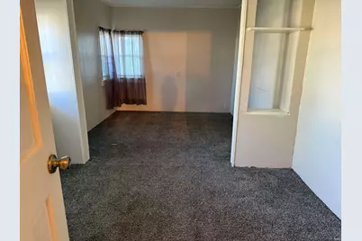 1521 E Lincolnway Way, Mishawaka, IN 46544 - Photo 9
