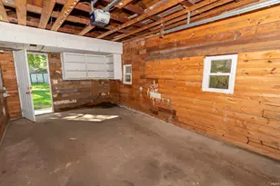1346 Altgeld St, South Bend, IN 46614 - Photo 37