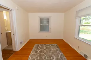 1346 Altgeld St, South Bend, IN 46614 - Photo 17
