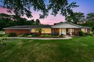 15685 Winding Brook Dr, Mishawaka, IN 46545 - Photo 1