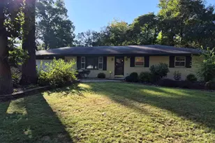 19282 Marion Ave, South Bend, IN 46637 - Photo 1