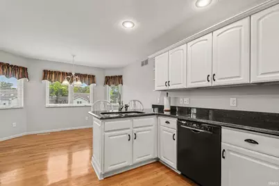 17829 Bay Hill Drive, South Bend, IN 46635 - Photo 11