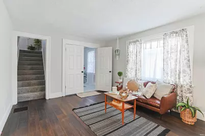 811 E Ewing Avenue, South Bend, IN 46613 - Photo 3