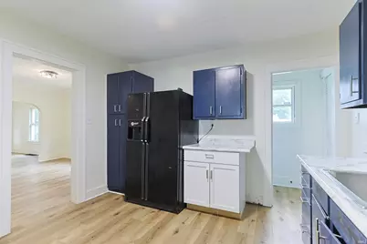 209 E 6th Street, Mishawaka, IN 46544 - Photo 33