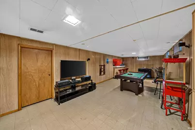 450 S Lombardy Drive, South Bend, IN 46619 - Photo 15