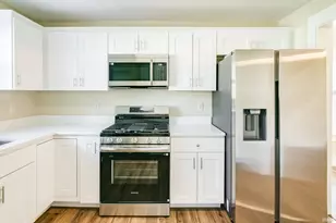 702 N Hill St, South Bend, IN 46617 - Photo 7