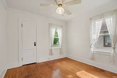 202 Strathmoor Avenue, Mishawaka, IN 46544 - Photo 11