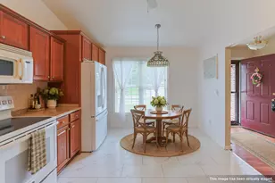 18131 N Cloverleaf Dr, South Bend, IN 46637 - Photo 9