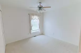 18131 N Cloverleaf Dr, South Bend, IN 46637 - Photo 31