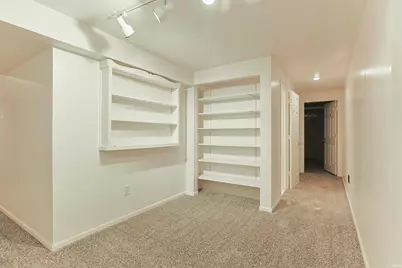 18131 N Cloverleaf Drive, South Bend, IN 46637 - Photo 37