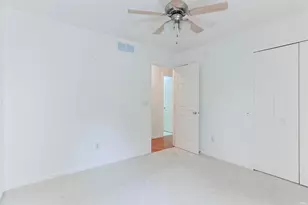 18131 N Cloverleaf Dr, South Bend, IN 46637 - Photo 33