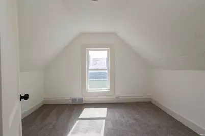 519 S Grant Street, South Bend, IN 46619 - Photo 21