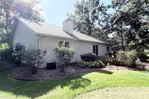 57360 Peachstone Dr, South Bend, IN 46619 - Photo 11
