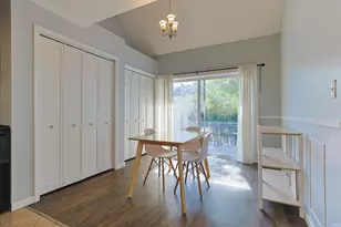 18199 Stoneridge St, South Bend, IN 46637 - Photo 5