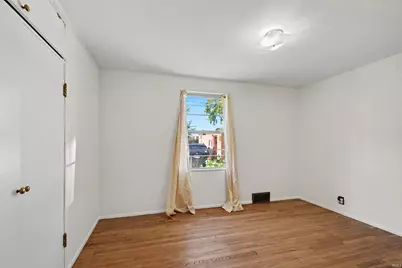 1139 E Colfax Avenue, South Bend, IN 46617 - Photo 19