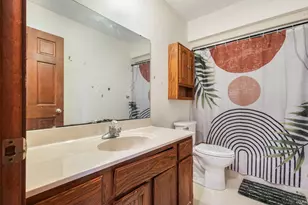 13741 Creston Hills Dr, Mishawaka, IN 46544 - Photo 11