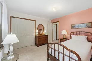 13705 Old Creek Ct, Mishawaka, IN 46545 - Photo 21