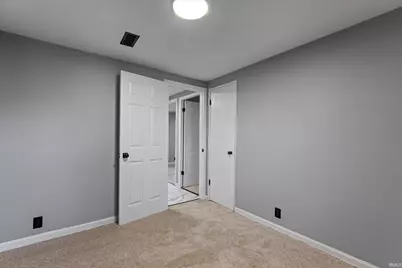 1715 Altgeld Street, South Bend, IN 46614 - Photo 23