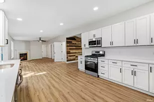 29426 Co Rd 2, Elkhart, IN 46514 - Photo 11