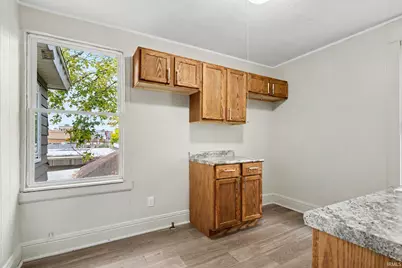 210 S Taylor Street, South Bend, IN 46601 - Photo 15