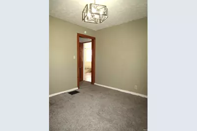 20891 Cleveland Road, South Bend, IN 46628 - Photo 31