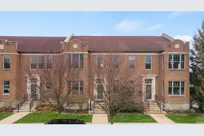 219 W Mishawaka Avenue, Mishawaka, IN 46545 - Photo 1