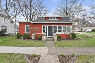 216 S Elkhart Street, Wakarusa, IN 46573 - Photo 1