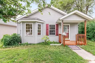 505 W Marion St, Mishawaka, IN 46545 - Photo 1