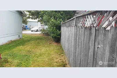 520 Willow Drive #111, Enumclaw, WA 98022 - Photo 21