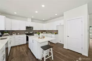 9878 Merrick St SE, Yelm, WA 98597 - Photo 11