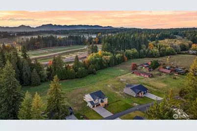 10155 Royal Valley Road NE, Poulsbo, WA 98370 - Photo 37