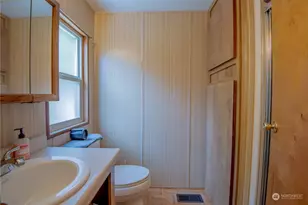 140 N Spindrift Dr, Lilliwaup, WA 98555 - Photo 13