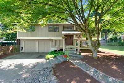 19409 58th Avenue NE, Kenmore, WA 98028 - Photo 1