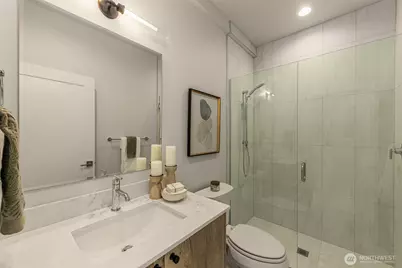 8045 F Mary Avenue NW, Seattle, WA 98117 - Photo 15