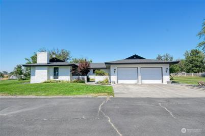 29495 Knight Road, Hermiston, OR 97838 - Photo 1