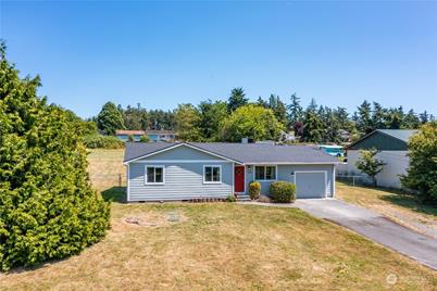 1020 Riepma Avenue, Oak Harbor, WA 98277 - Photo 1