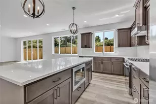 16220 76th Ave Ct E, Puyallup, WA 98375 - Photo 13