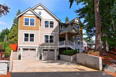 1808 104th Avenue SE, Bellevue, WA 98004 - Photo 1